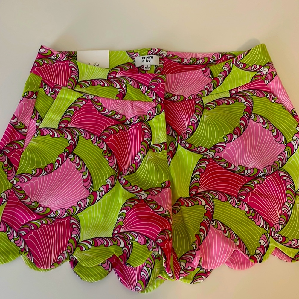 Size 2 Crown & Ivy shorts lime green and pink design